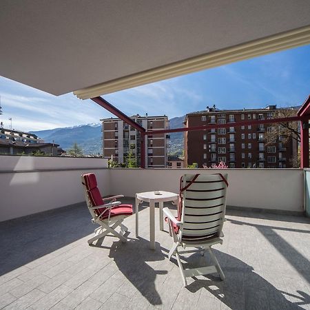 Aparthotel Piazzi House Sondrio Exteriér fotografie