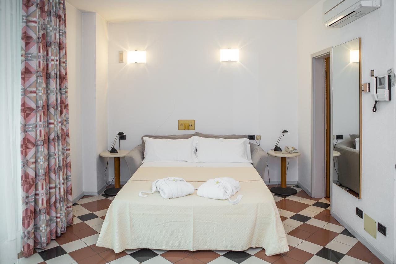 Aparthotel Piazzi House Sondrio Exteriér fotografie
