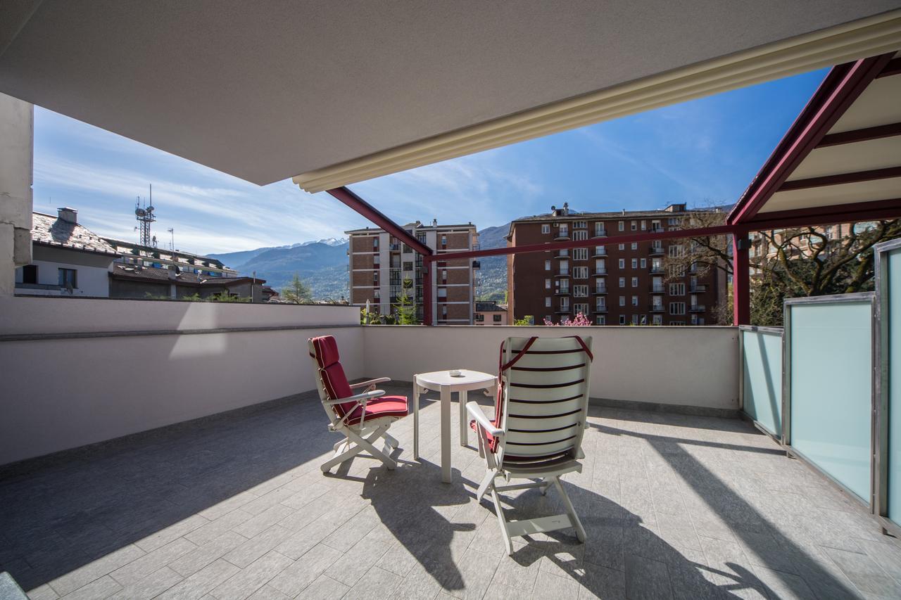 Aparthotel Piazzi House Sondrio Exteriér fotografie